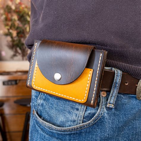 belt wallet for travel.